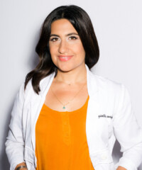 Meet Chicago’s Medicine Woman