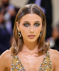 Emma Chamberlain’s Eyeliner at The Met Gala Was Flawless