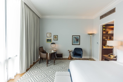 A King Corner Room at the Hotel Swexan